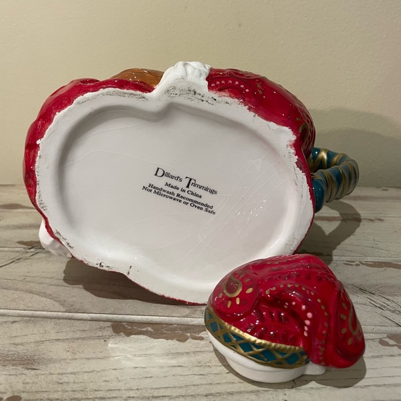 Santa Teapot Dillards Trimmings - Picture 8 of 8